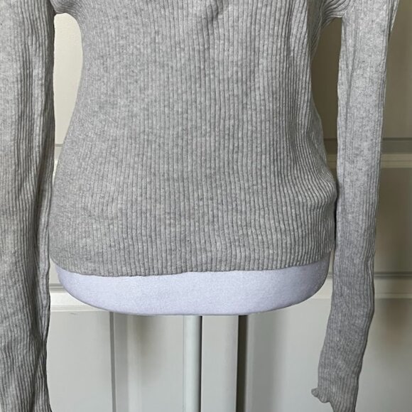 Sweet & Sinful Gray Front Tie Open Front Long Sleeve Cardigan Sweater Medium - Picture 14 of 15